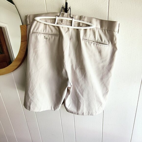 Golf Shorts Mens by Oxford Golf. Super Dry Sz 38, 2 back& 2 Side pockets, loops - Picture 3 of 5